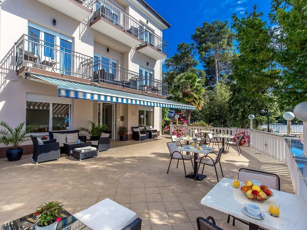 Guest house Apartments & Rooms Milcetic M Malinska
