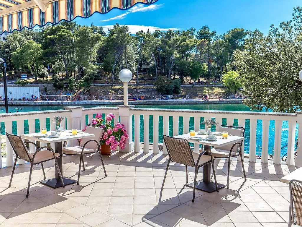 Apartments & Rooms Milcetic M Malinska